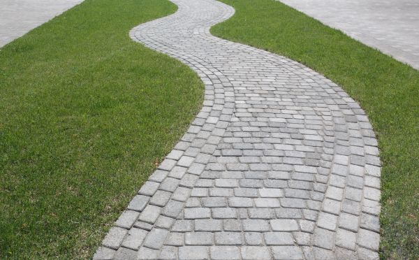 Cost of Paver Walkway Service in Middleburg