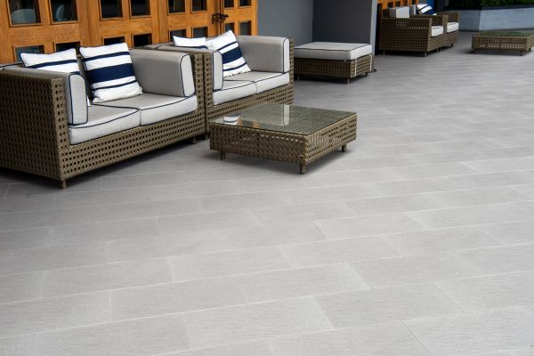 Cost of Outdoor Flooring Service in Middleburg
